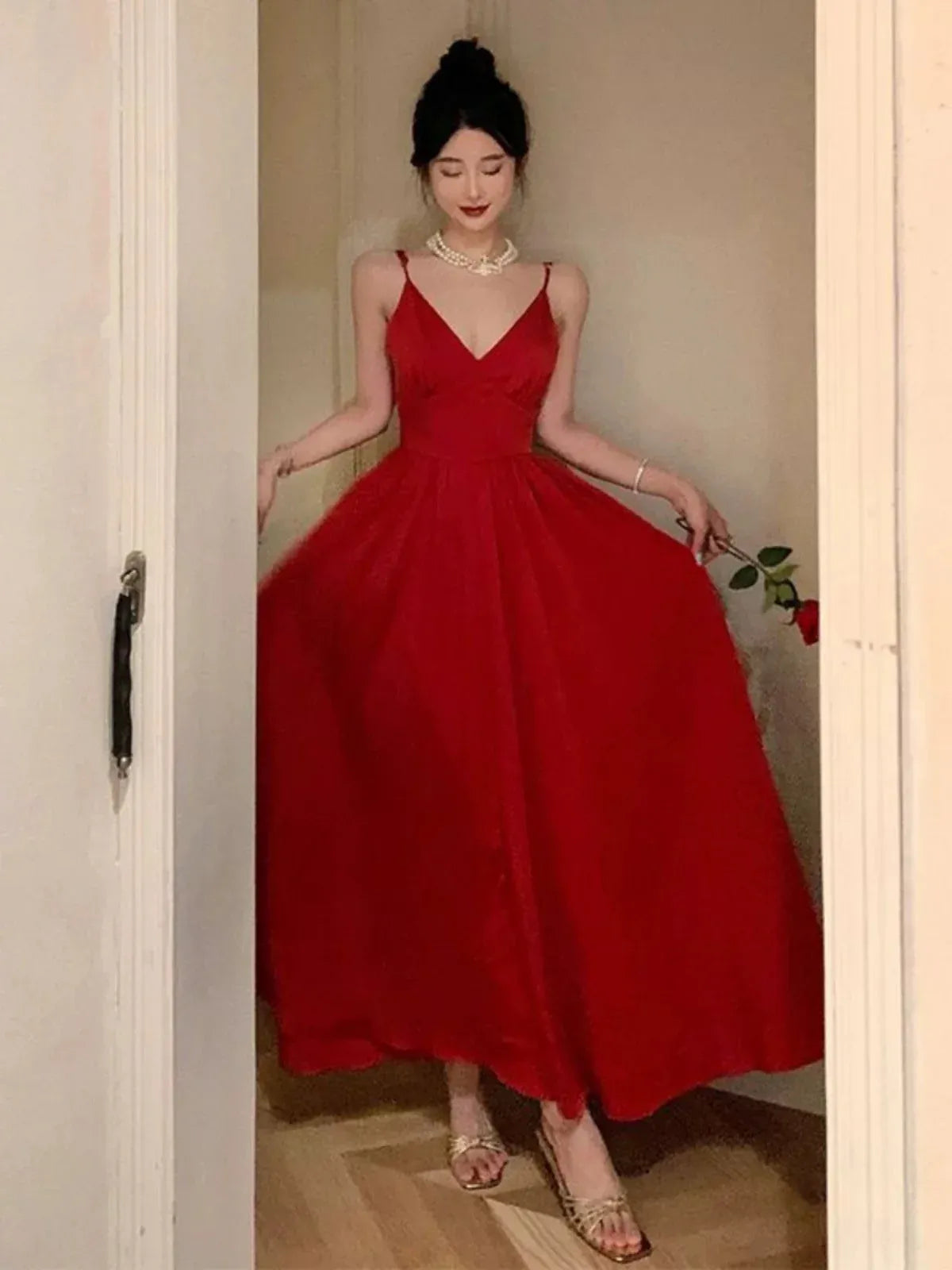 Romantic Simple A-Line Spaghetti Strap Satin Red Long Prom Dresses