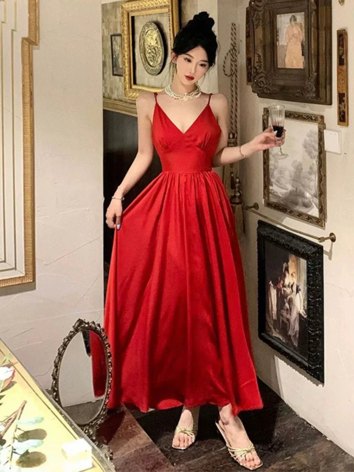 Romantic Simple A-Line Spaghetti Strap Satin Red Long Prom Dresses