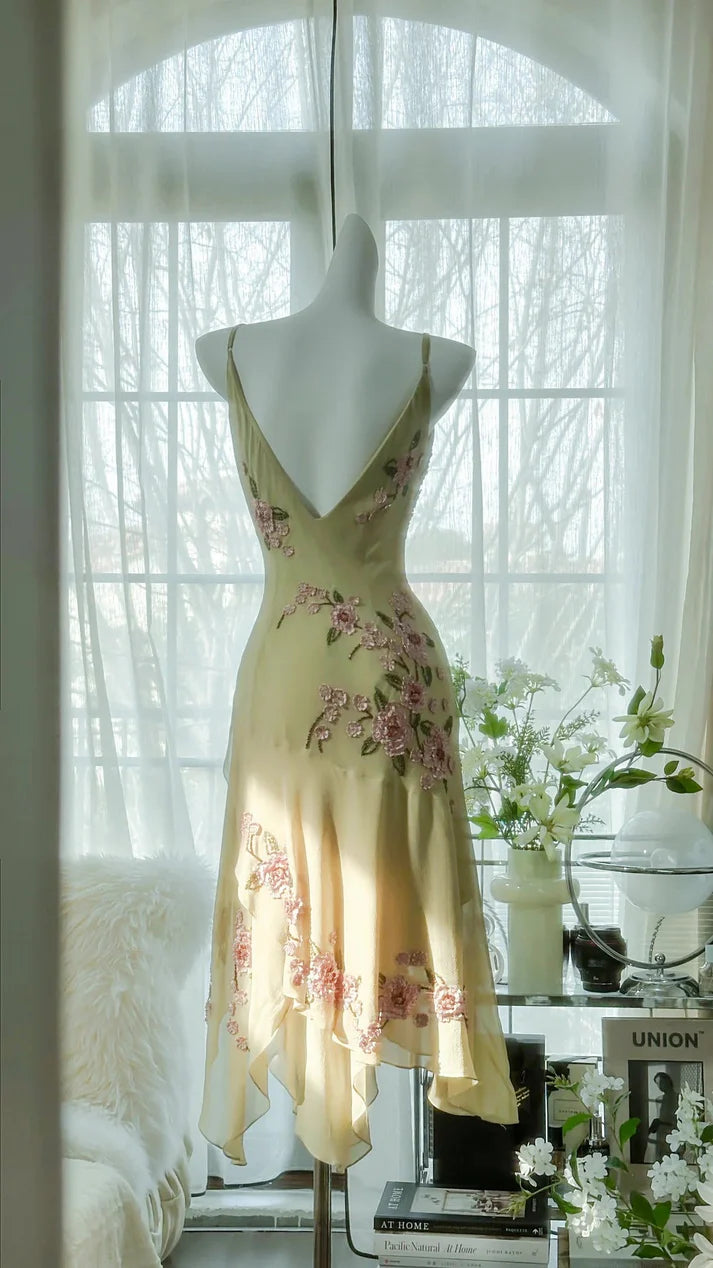 Romantic Spaghetti Straps Floral Applique Chiffon Yellow Midi Party Dress