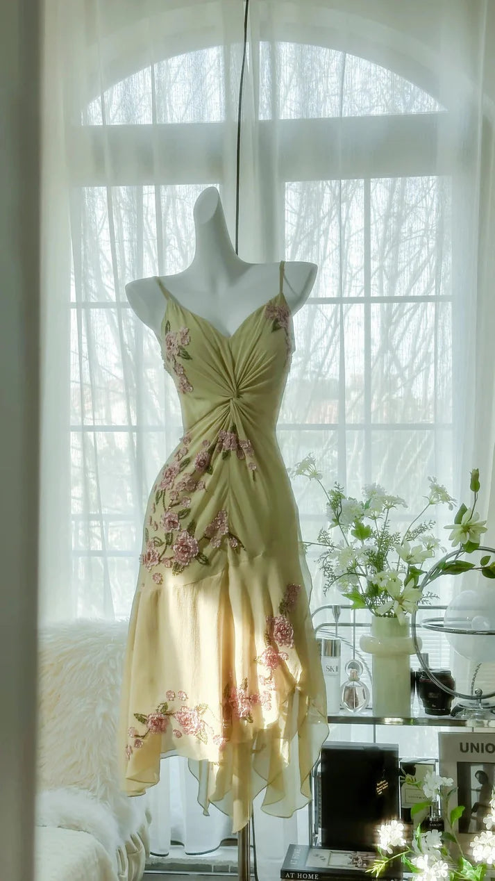 Romantic Spaghetti Straps Floral Applique Chiffon Yellow Midi Party Dress