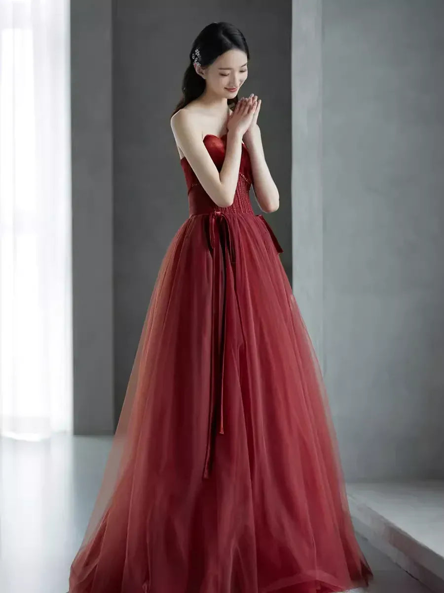 Romantic Tulle Maxi Evening Dress Burgundy Sweetheart Strapless for Women
