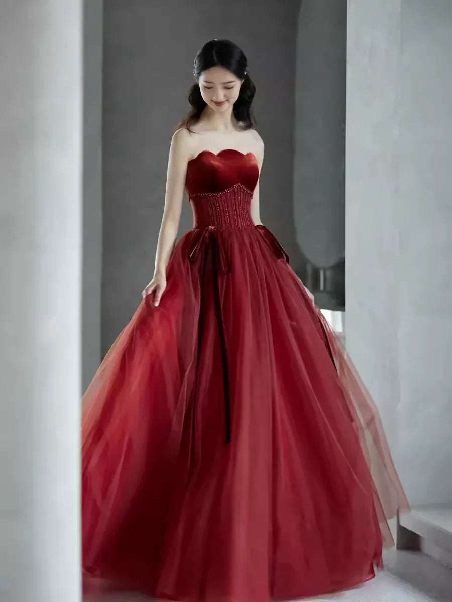 Romantic Tulle Maxi Evening Dress Burgundy Sweetheart Strapless for Women