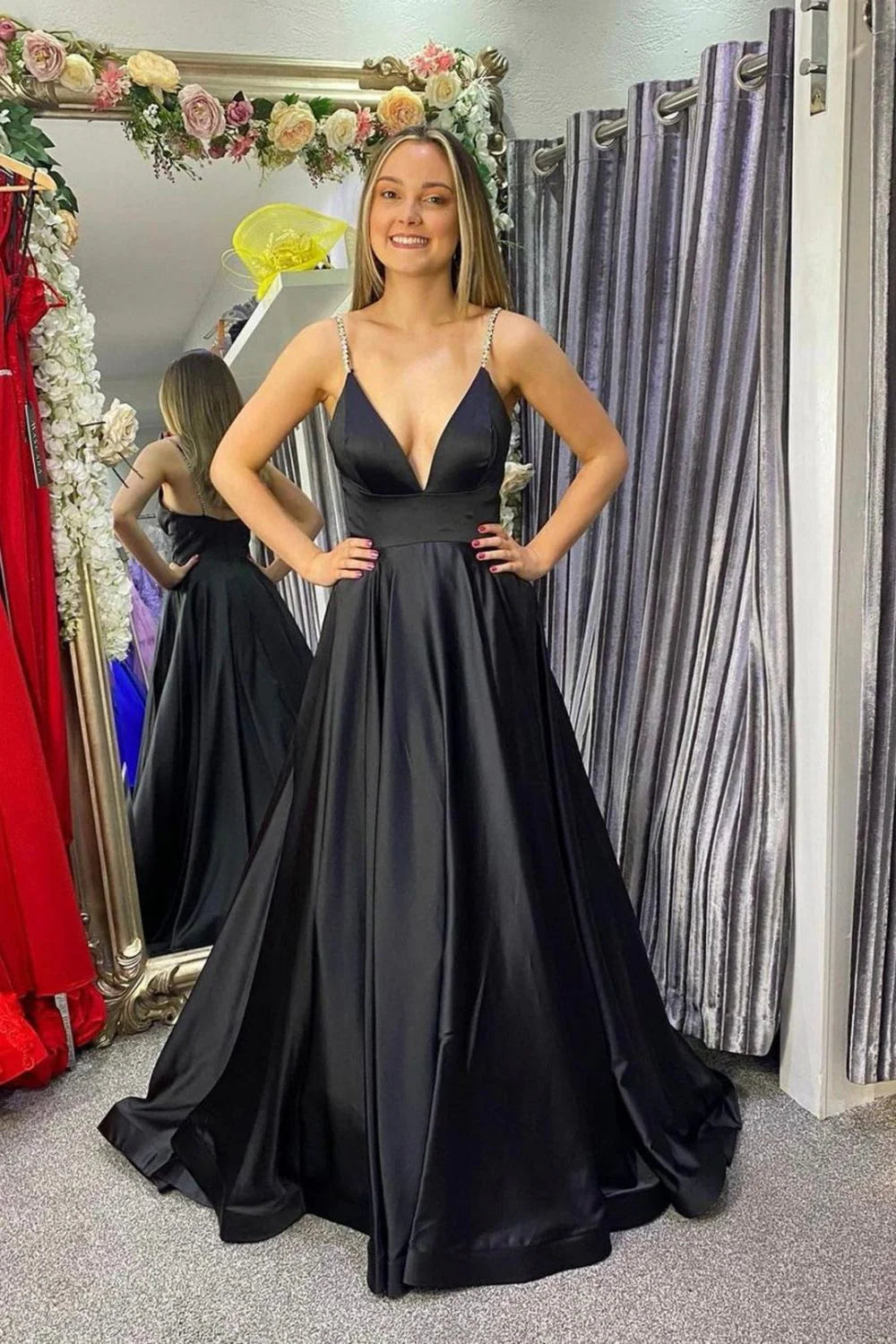Sexy A Line Spaghetti Straps Rhinestones Black Long Prom Dress