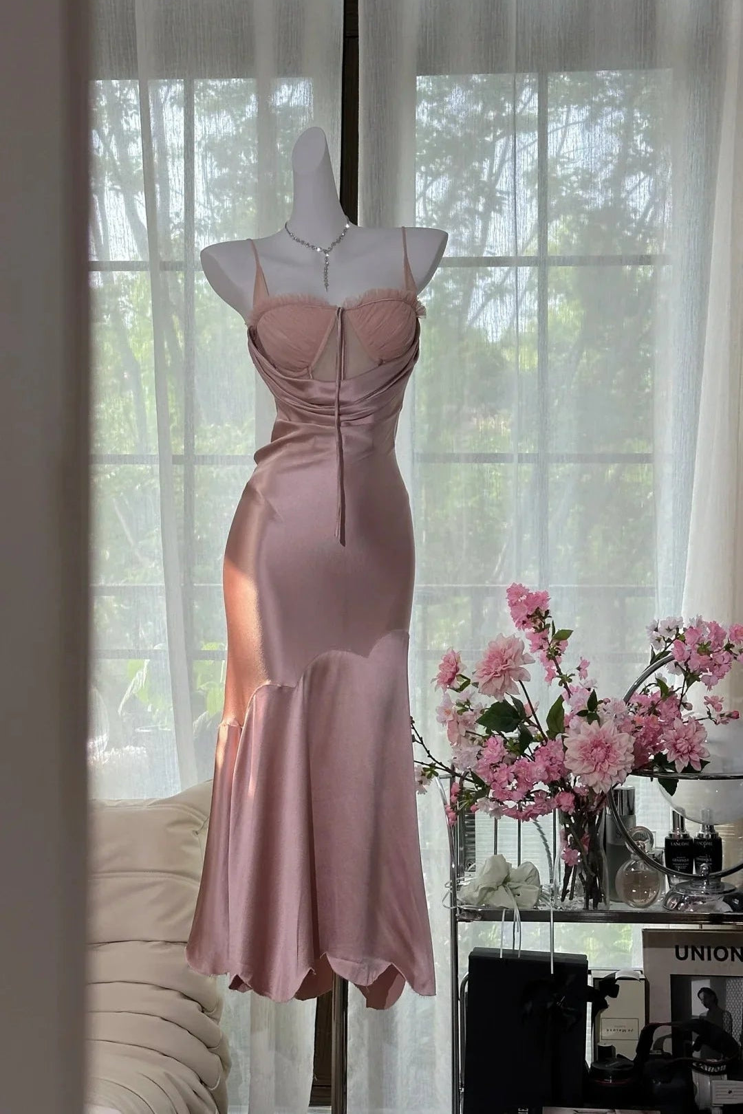 Sexy Mermaid Sweetheart Pleated Satin Pink Prom Dress For Women