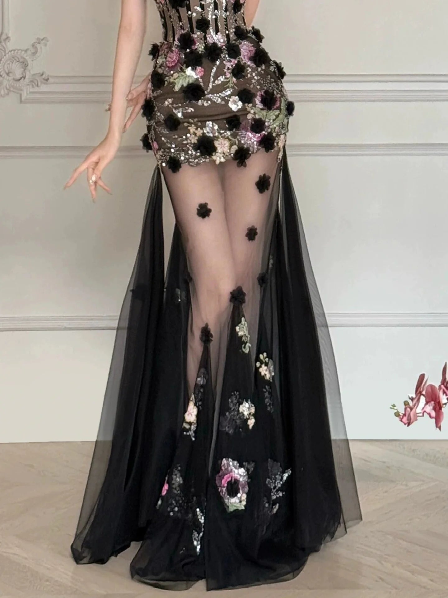 Sheath Corset Black Long Evening Party Dress With Sequins Applique