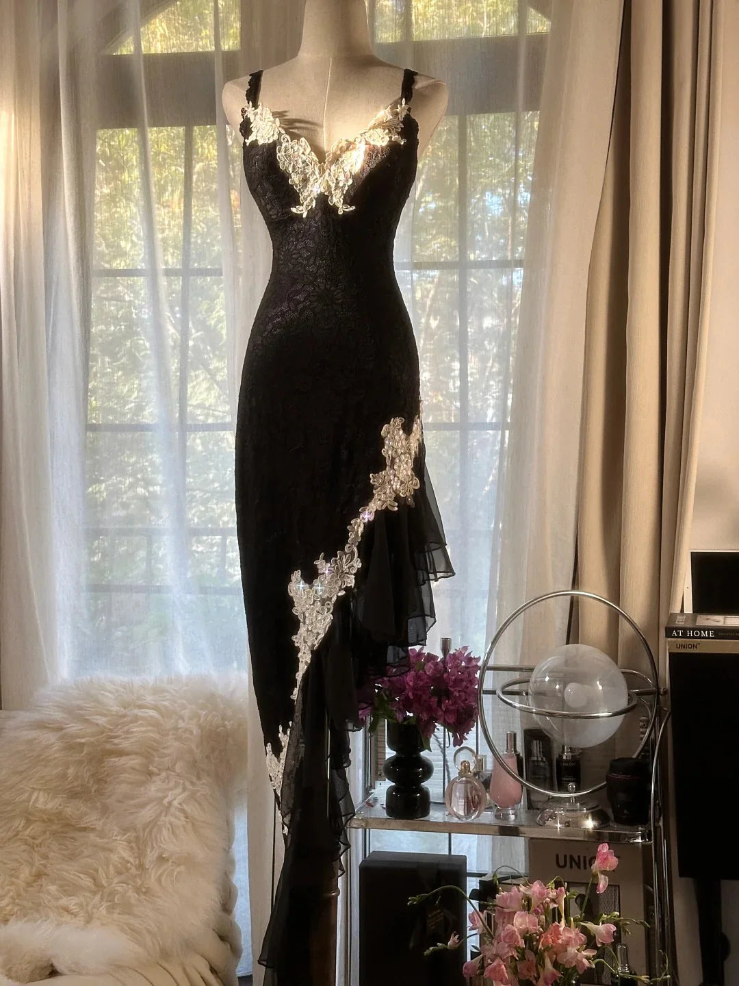 Sheath V Neck Applique Lace Black High Low Evening Dress Prom Dress