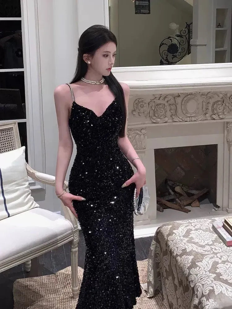 Shimmering Mermaid Sweetheart Sleeveless Sequin Black Maxi Prom Dress for Women