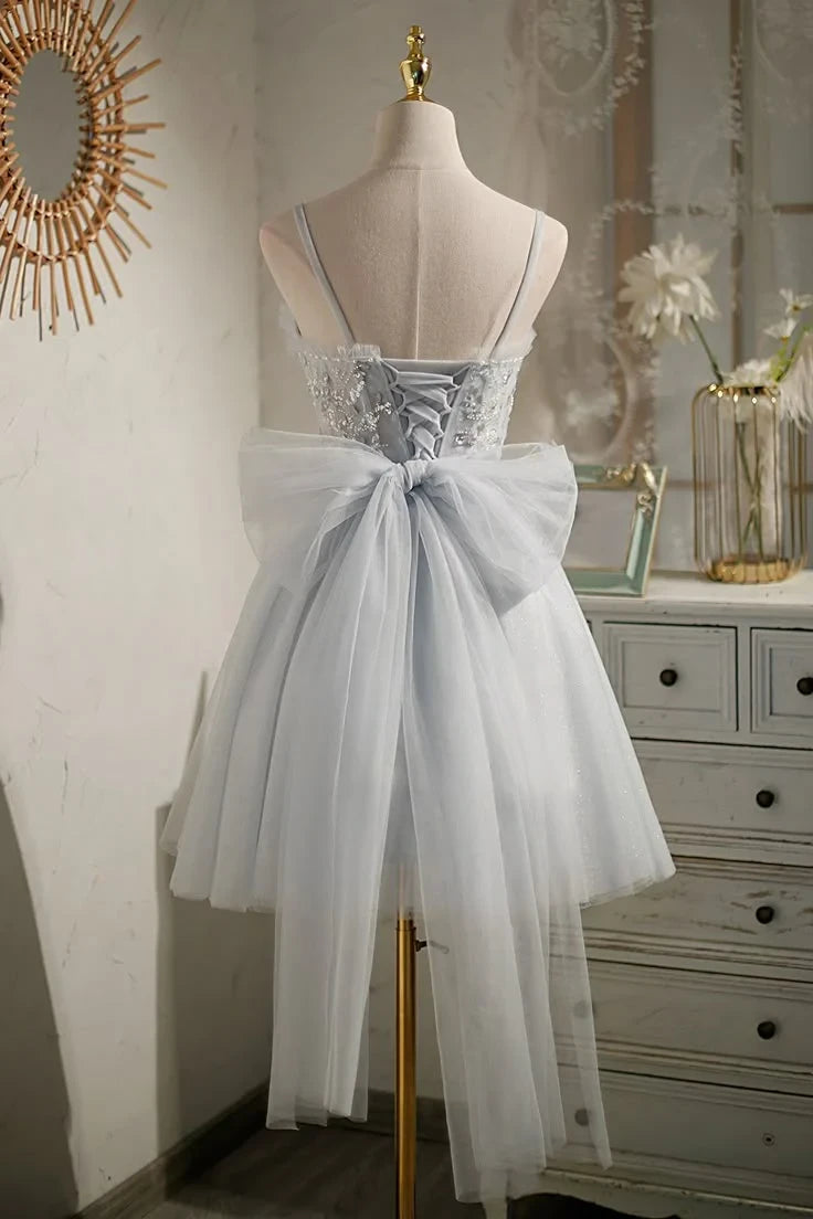 Shimmering A-Line Sweetheart Beaded Bow Tulle Light Blue Short Homecoming Dress