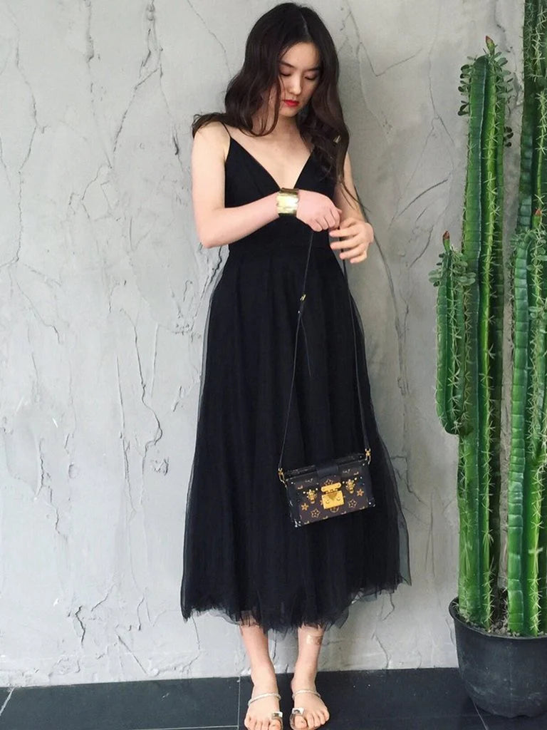 Simple A-line V Neck Open Back Tulle Black Tea Length Prom Dress