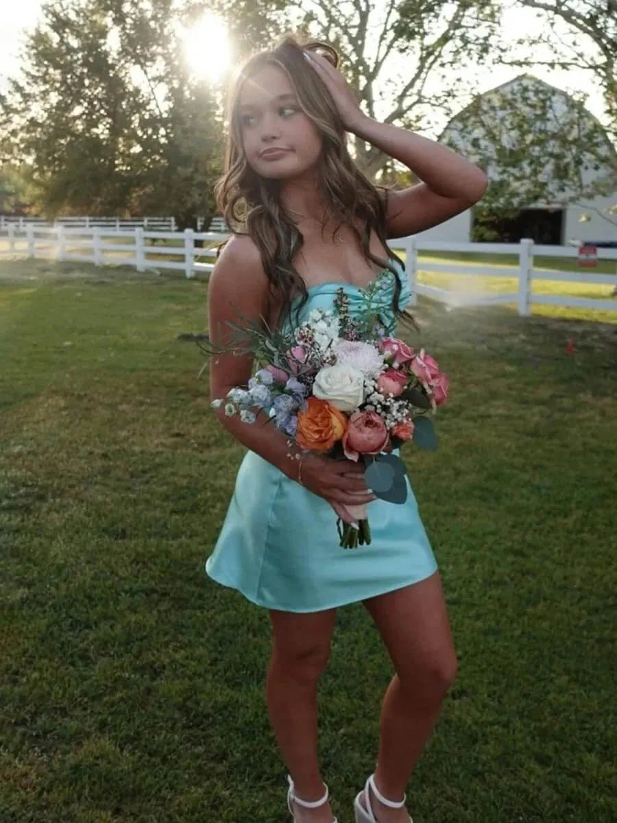 Simple Fitted Strapless Sleeveless Lace Up Short-Mini Homecoming Dress