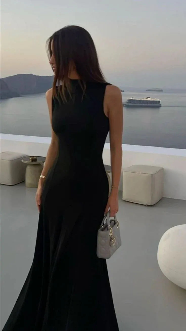 Sleek Mermaid Mock-Neck Sleeveless Crepe Black Floor-Length Prom Dress for Women