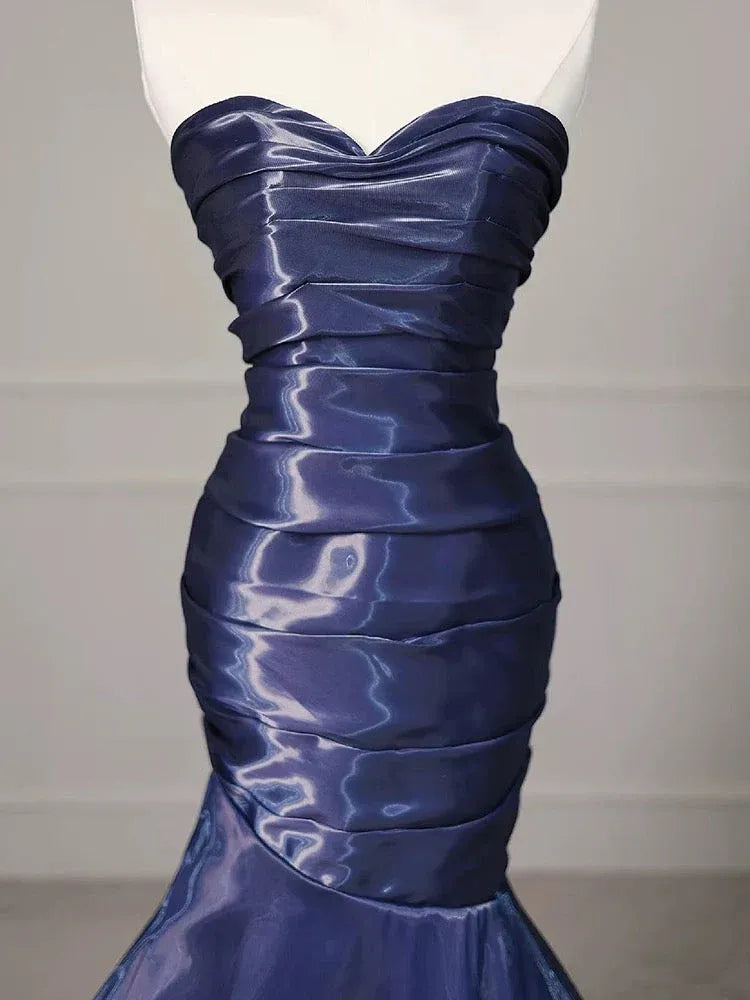 Sleek Mermaid Sweetheart Sleeveless Ruched Navy Long Prom Dress for Women Ready to Ship