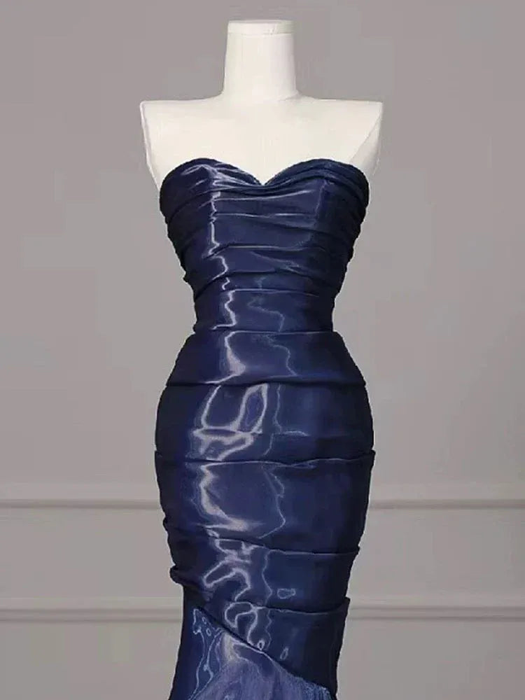 Sleek Mermaid Sweetheart Sleeveless Ruched Navy Long Prom Dress for Women Ready to Ship