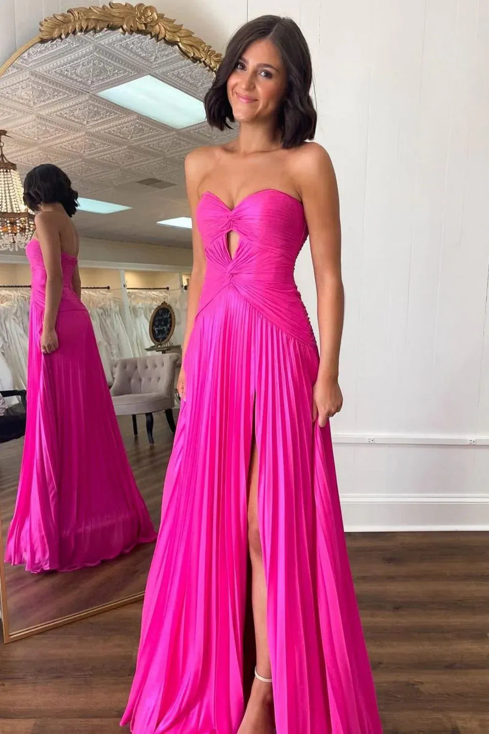 Soft A-line Sweetheart Sleeveless Pleated Chiffon Mint Green Floor-Length Evening Dress For Women