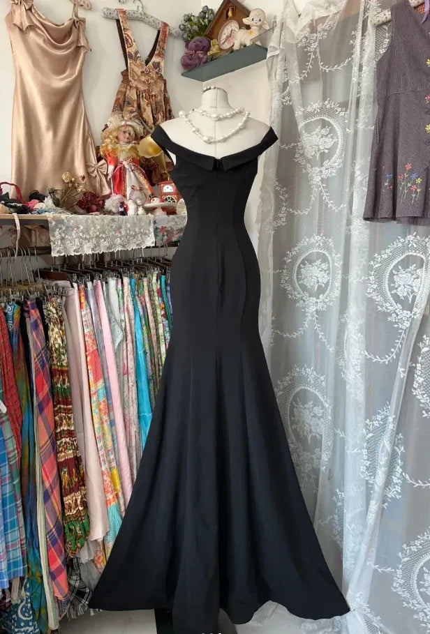 Sophisticated Mermaid Off-Shoulder Sleeveless Fitted Black Maxi Prom Dress for Women Hot Sale