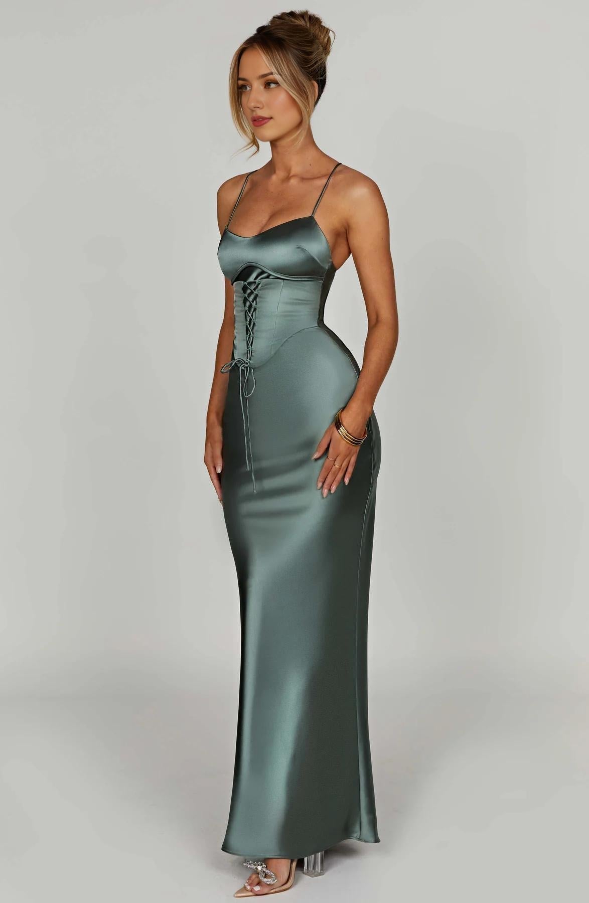 Spaghetti Straps Open Back Sleeveless Gorgeous Long Dress Feminine Corset Lace-up Prom Dress