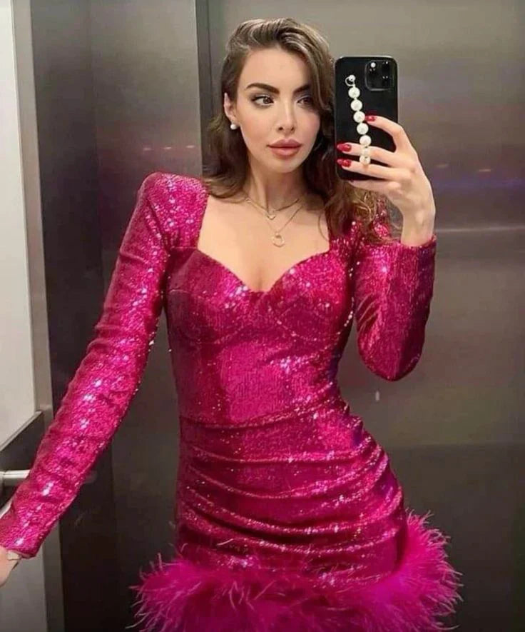 Sparkling Sheath/Column Sweetheart Long Sleeve Sequins Short-Mini Prom Dress