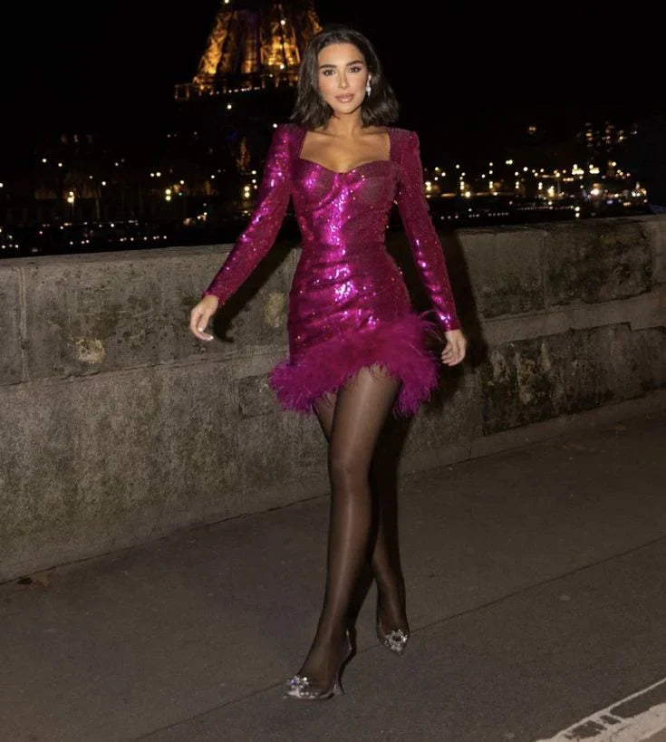 Sparkling Sheath/Column Sweetheart Long Sleeve Sequins Short-Mini Prom Dress