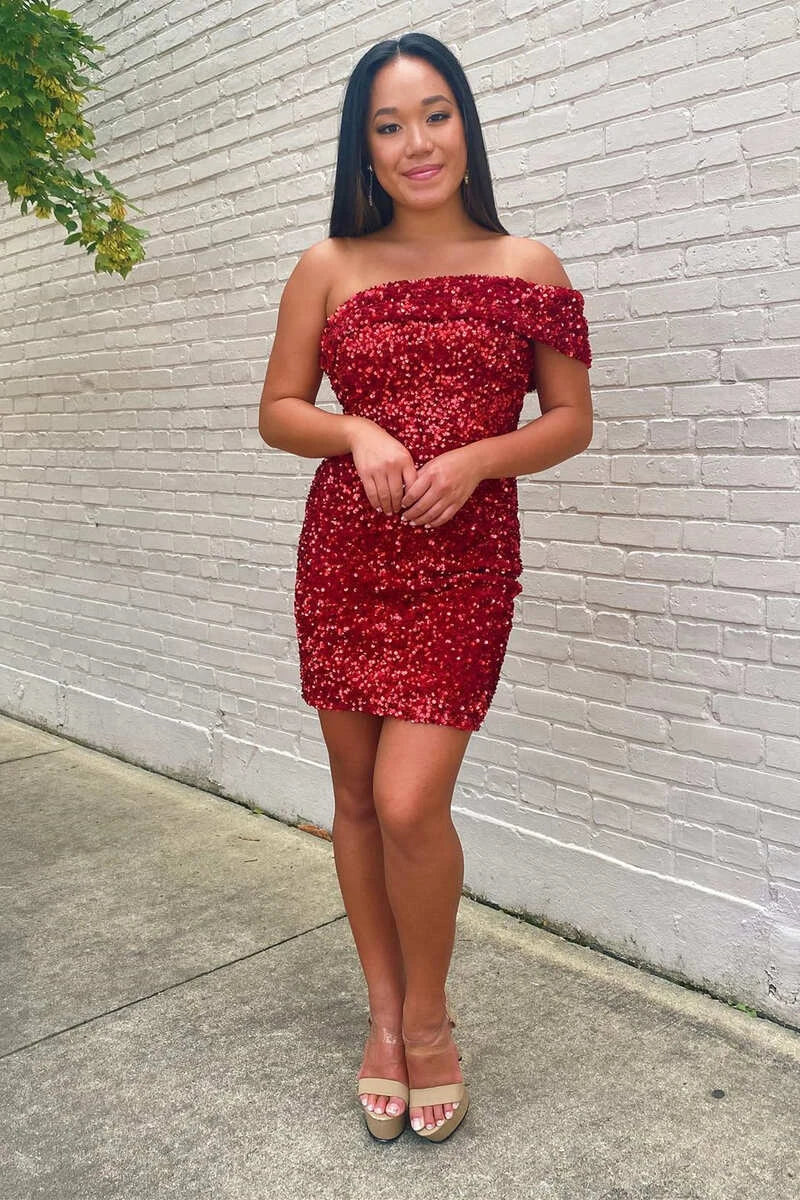 Sparkling Bodycon Off-Shoulder Ruched Sequin Red Mini Homecoming Dress
