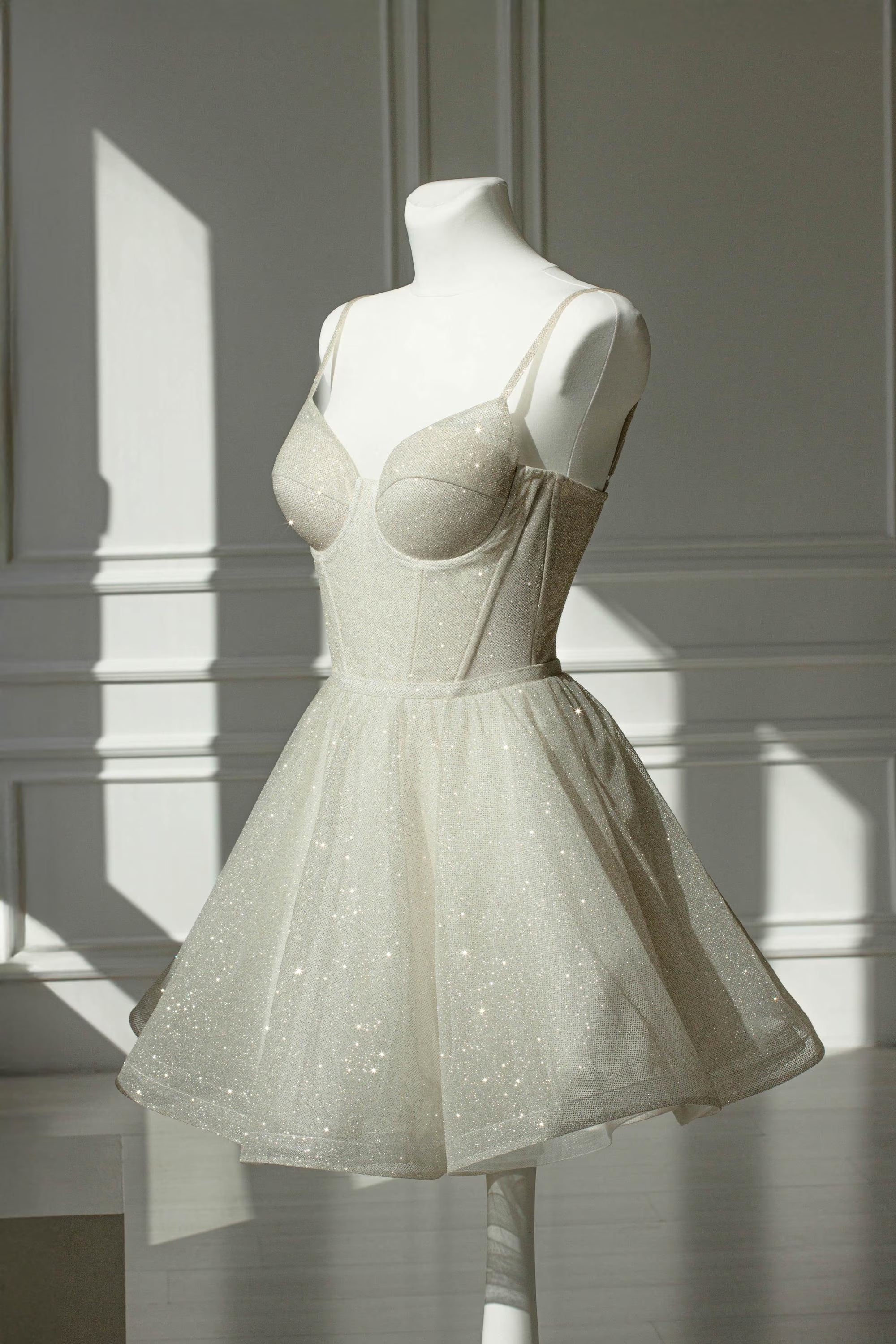 Sparkly A-Line Sweetheart Corset Glitter Champagne Short Homecoming Dress Hot Sale