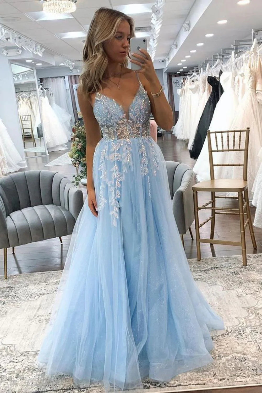 Stunning A-Line Spaghetti Straps Appliques Tulle Light Blue Prom Dress