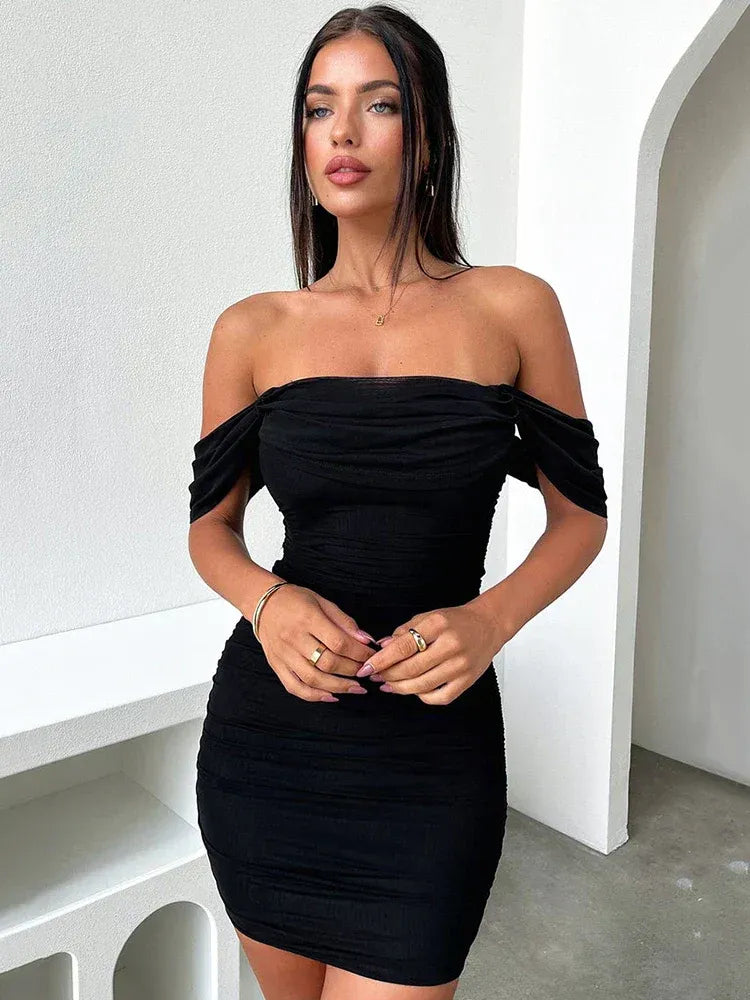 Stunning Bodycon Off-Shoulder Ruched Black Mini Homecoming Dress For Ladies