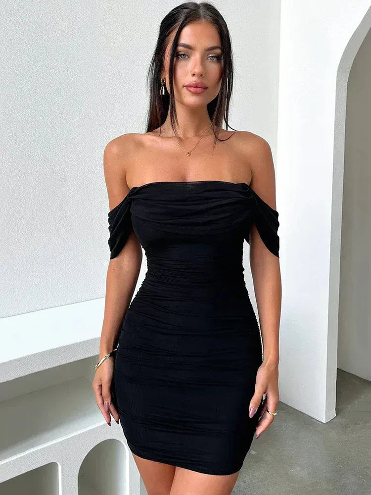Stunning Bodycon Off-Shoulder Ruched Black Mini Homecoming Dress For Ladies