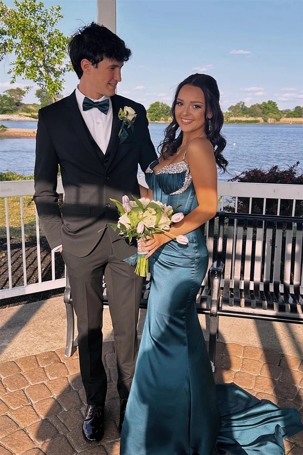 Styish Mermaid Spaghetti Straps Corset Green Prom Dress With Beaded