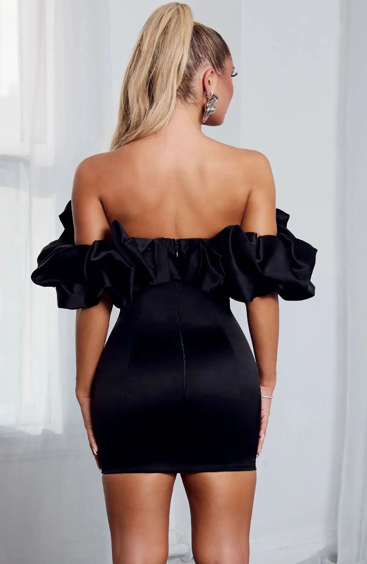 Stylish Bodycon Off-Shoulder Corset Ruffle Satin Black Mini Homecoming Dress