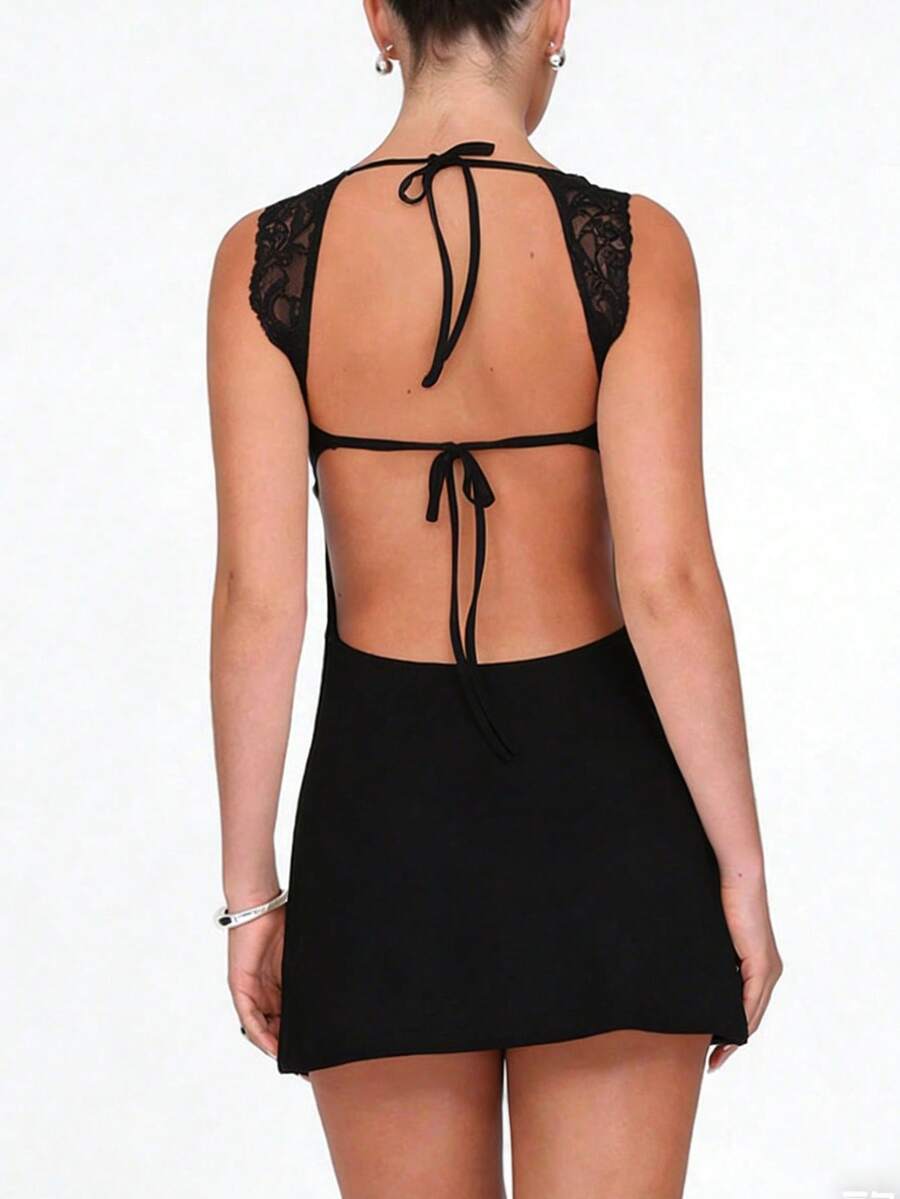 Stylish Bodycon Sweetheart Lace Open Back Black Mini Homecoming Dresses
