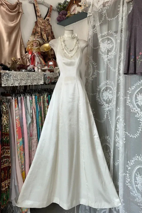 Timeless A-Line Halter Sleeveless Bow White Maxi Prom Dress for Women Custom