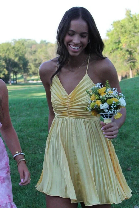 Trendy A Line Spaghetti Straps Pleated Open Back Orange Short Homecoming Dress