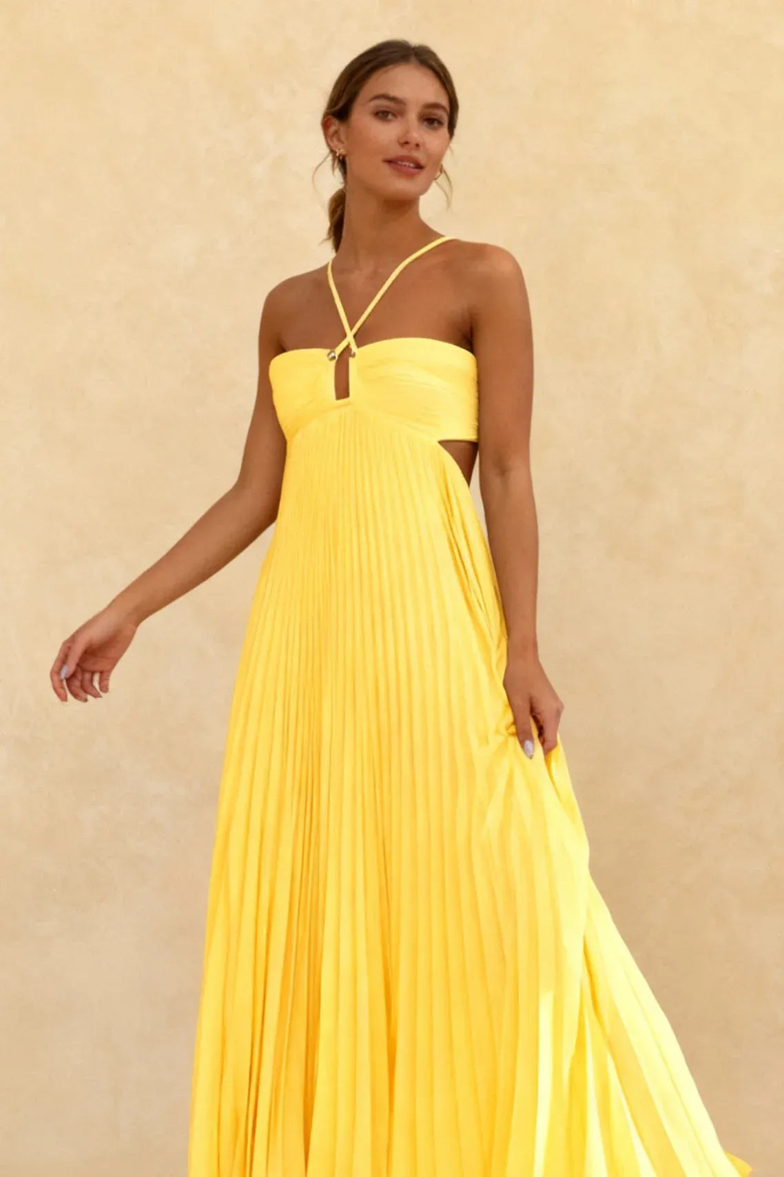 Vibrant A-Line Strappy Cutout Pleated Yellow Floor-Length Prom Dress hot sale