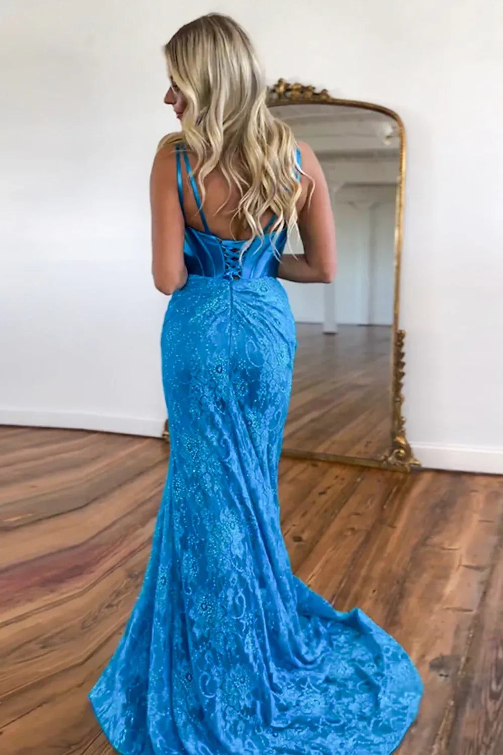 Vibrant Mermaid Deep V-Neck Sleeveless Sequin-Lace Turquoise Floor-Length Evening Dress For Women