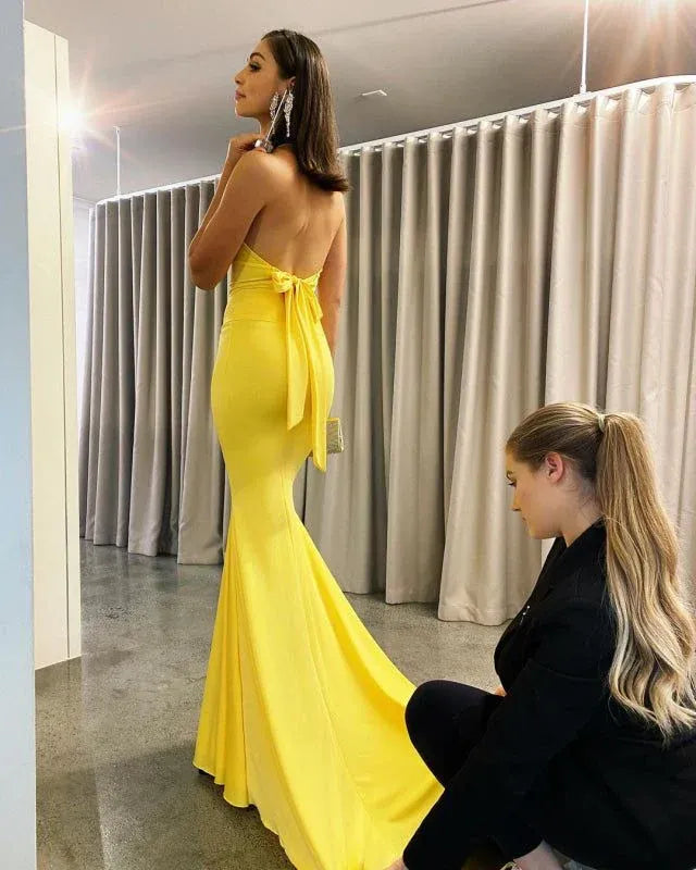 Vibrant Mermaid Halter-Neck Sleeveless Bow-Back Jersey Yellow Maxi Evening Dress for Women