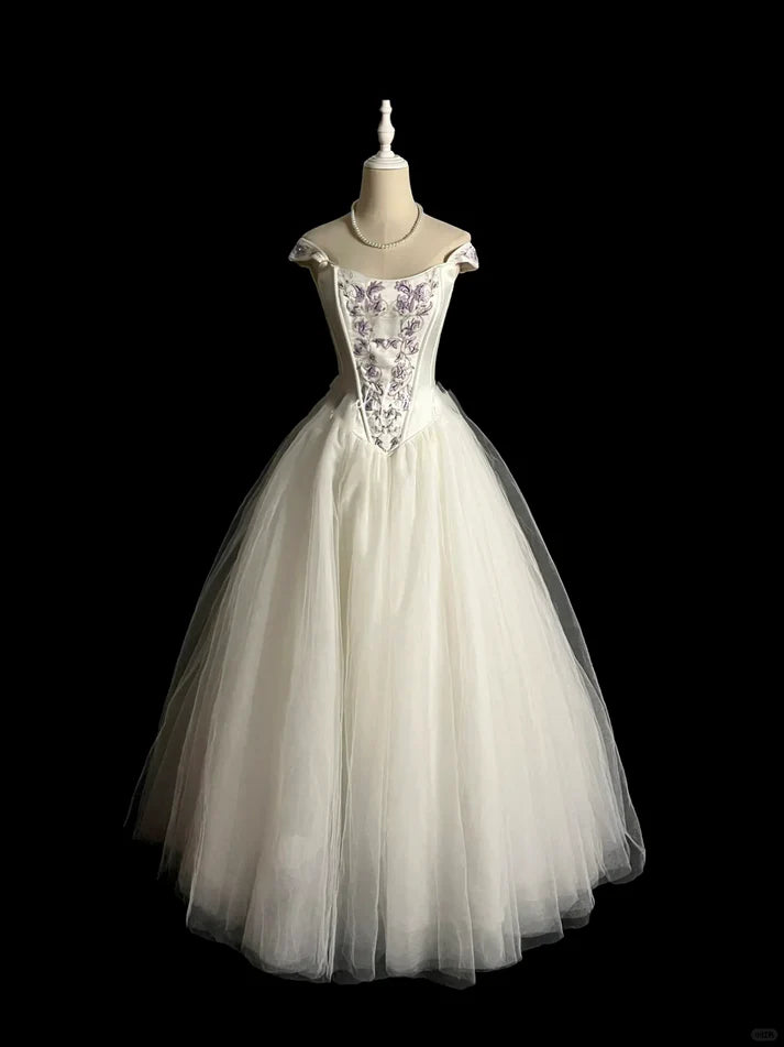 Vintage Ball Gown Off The Shoulder Tulle White Long Evening Dress Party Dress