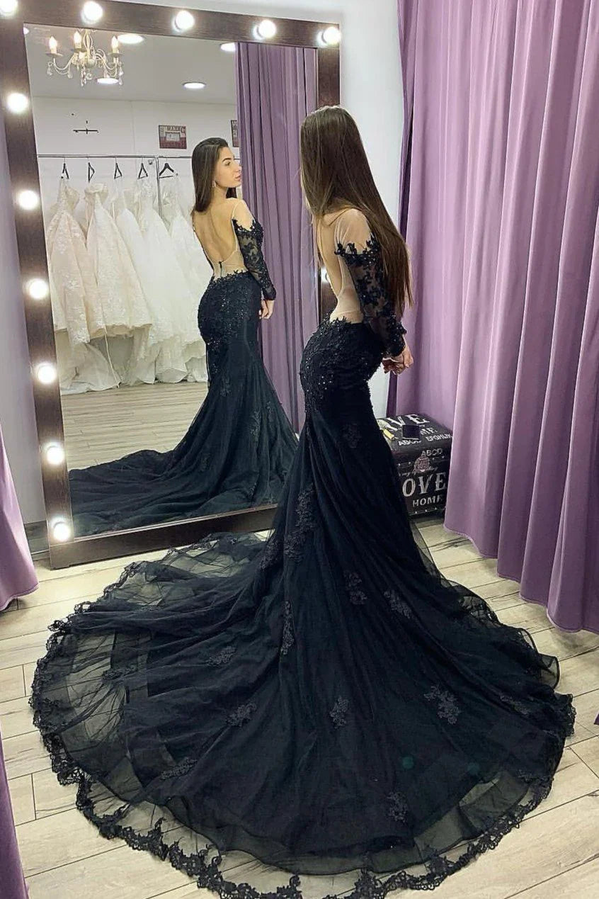 Vintage Mermaid Scoop Neck Long Sleeve Backless Chapel Train Wedding Dress
