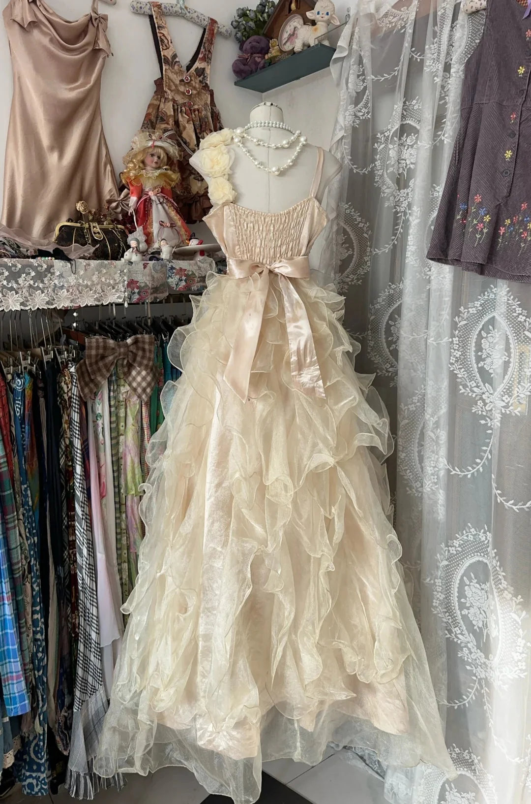 Vintage Spaghetti Straps Ruffle Beaded Champagne Prom Dress Evening Dress