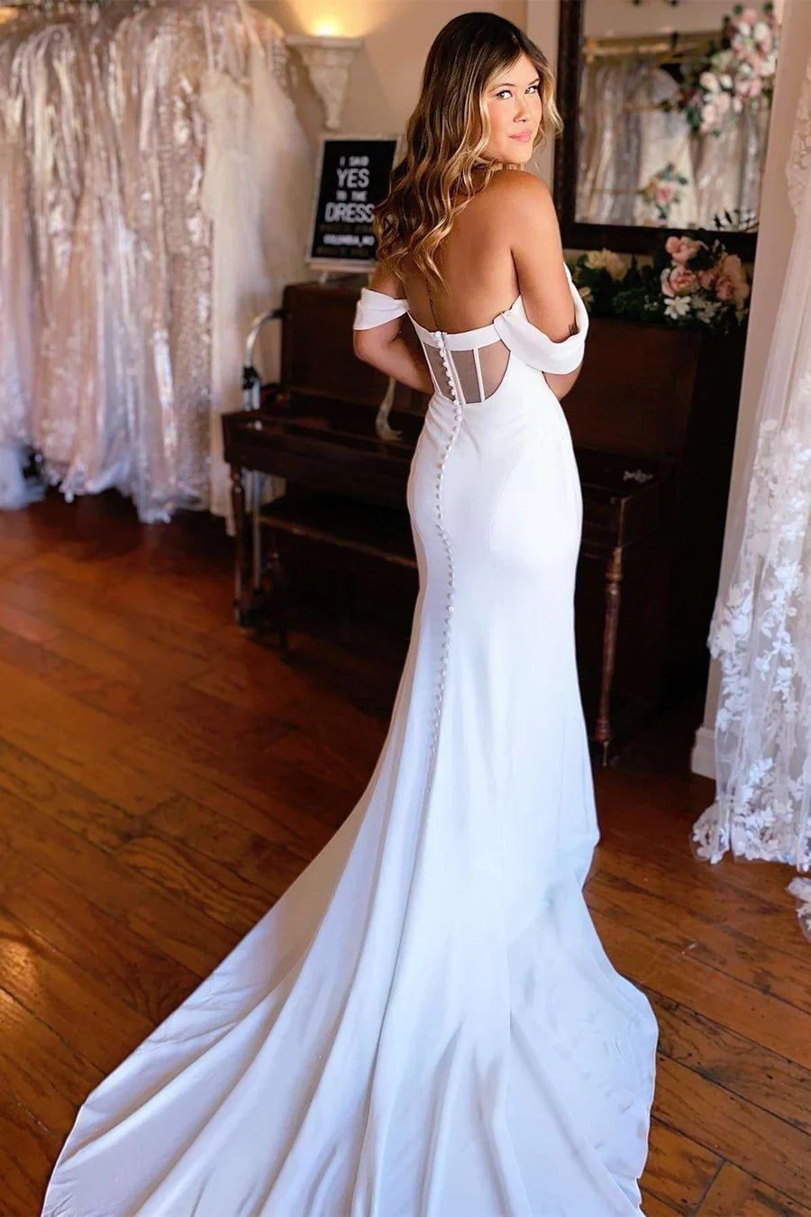 Off-the-Shoulder Backless Mermaid Long Wedding Dress With Train ?