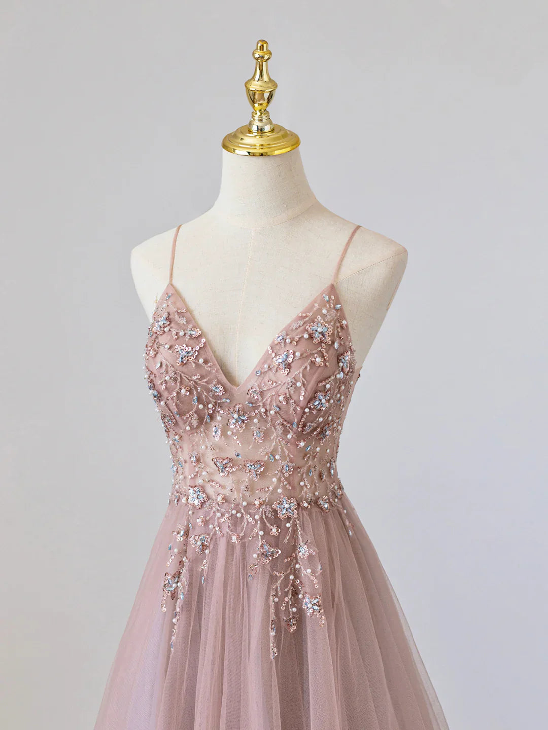 Pink V-Neck Tulle Long?Spaghetti Strap?Prom Dress with Beaded?