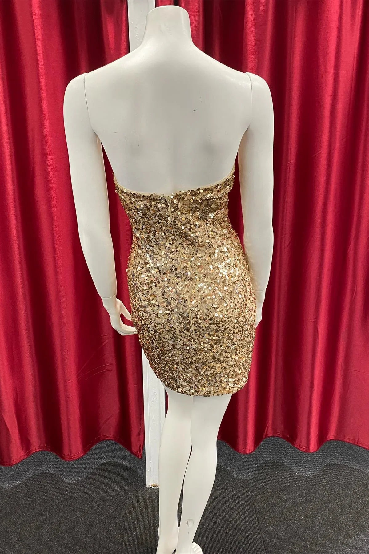 Xuewuba Dress Strapless Gold Sequin Tight Short Homecoming Dress
