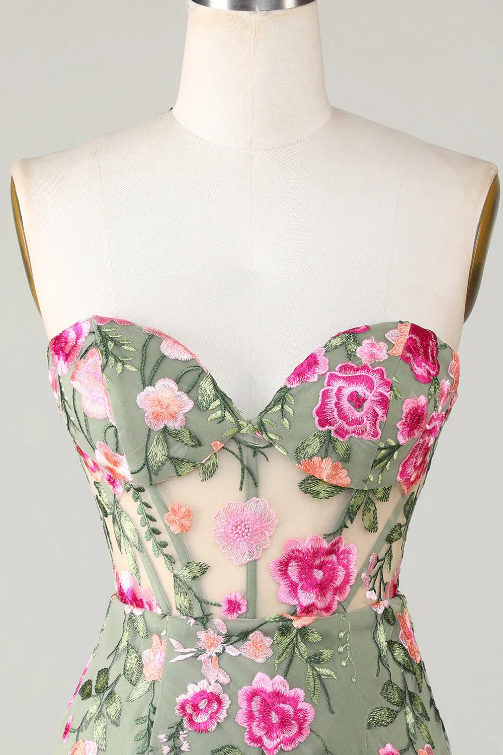 Sweetheart Homecoming Dress With Appliques