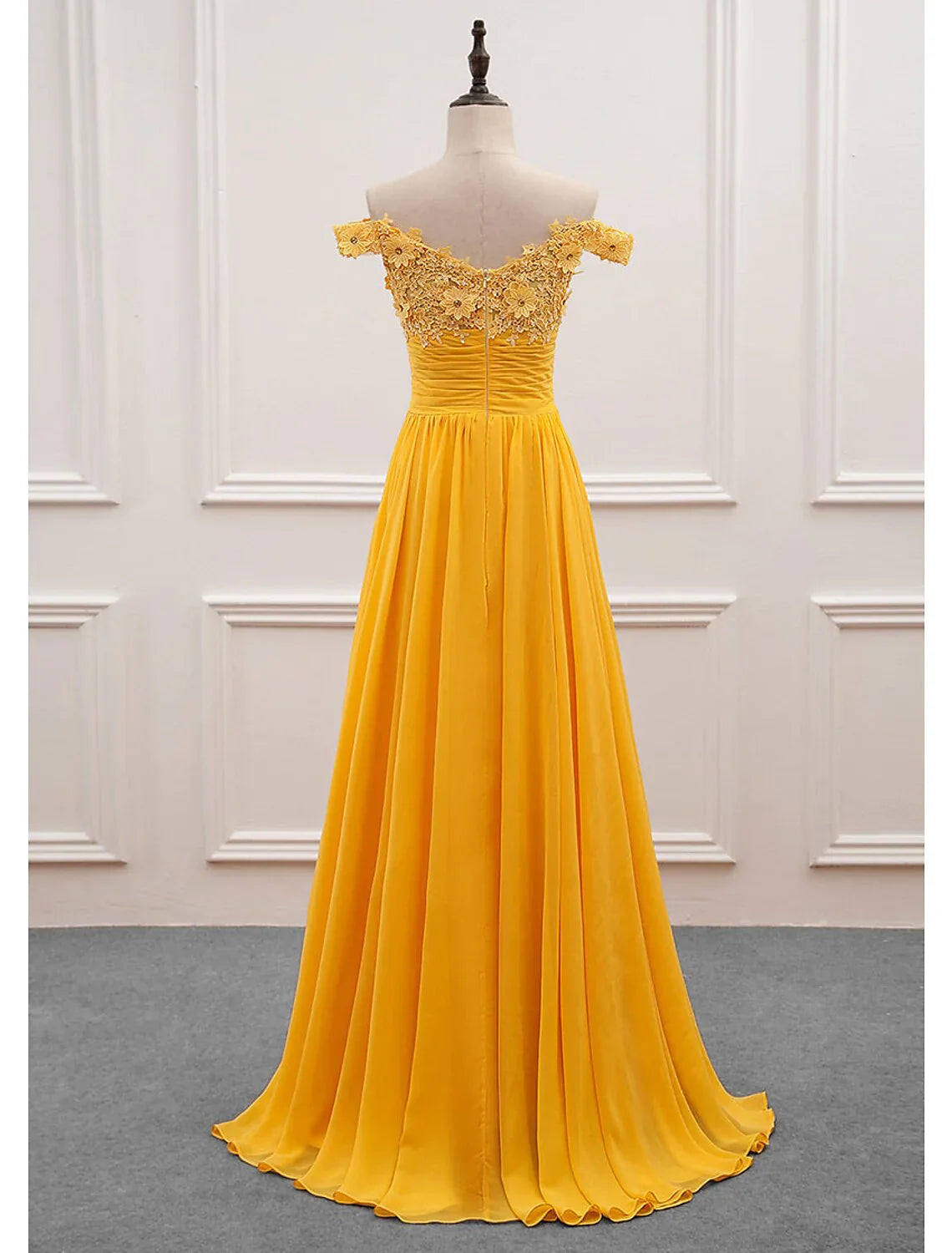 A-Line Wedding Guest Dresses Floral Dress Prom Wedding Party Sweep / Brush Train Sleeveless Off Shoulder Chiffon with Appliques