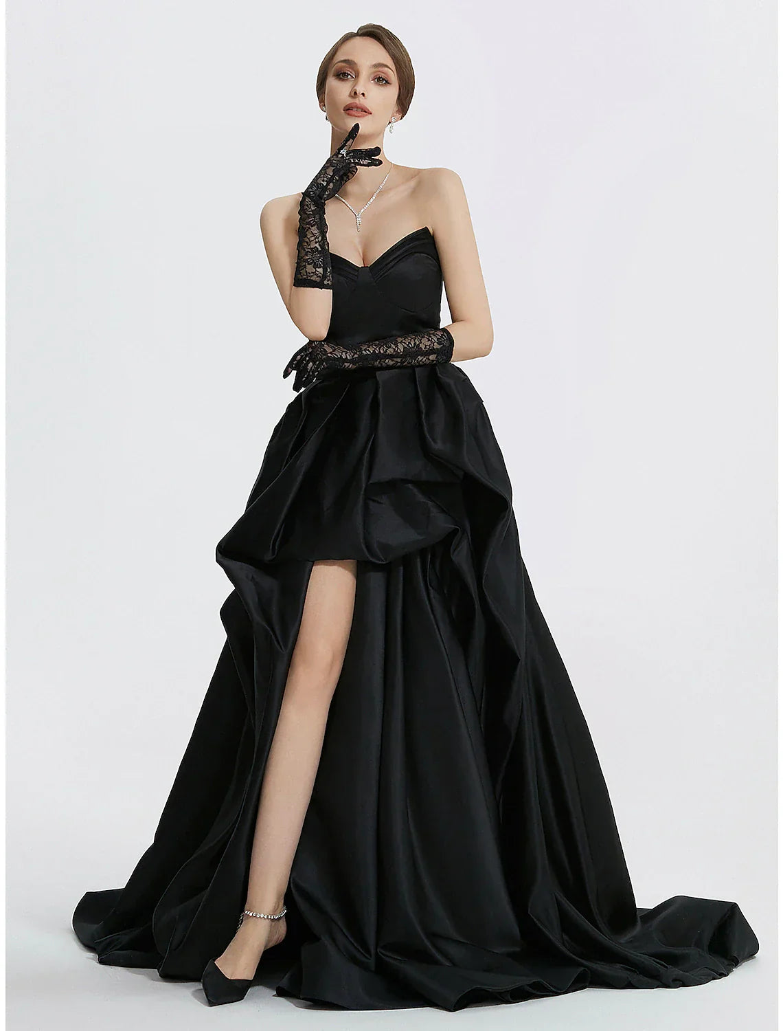 Evening Gown Vintage Dress Carnival Masquerade Sweep / Brush Train Sleeveless Sweetheart Satin with Ruched Slit