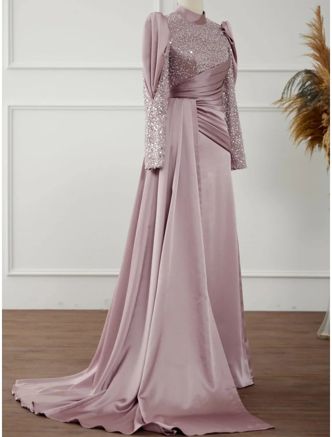 Evening Gown Sparkle & Shine Dress Formal Sweep / Brush Train Long Sleeve Jewel Neck Satin with Glitter Pleats Ruched