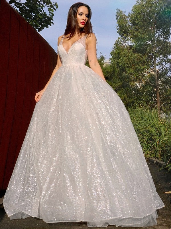 Sleeveless V-neck Tulle Sequin Sweep/Brush Train Dresses