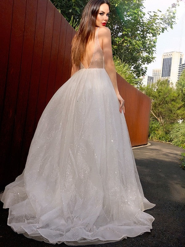 Sleeveless V-neck Tulle Sequin Sweep/Brush Train Dresses