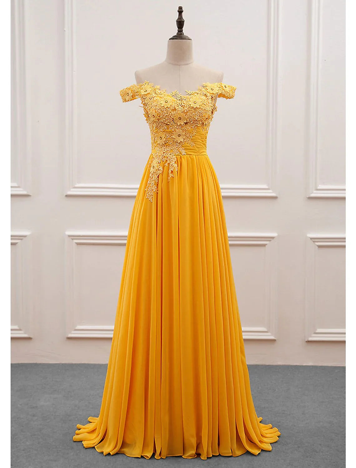 A-Line Wedding Guest Dresses Floral Dress Prom Wedding Party Sweep / Brush Train Sleeveless Off Shoulder Chiffon with Appliques