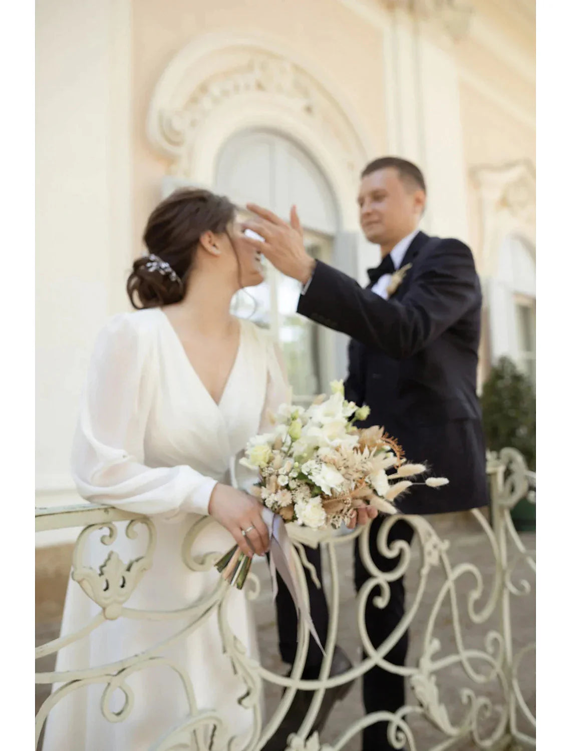 Bridal Shower Little White Dresses Wedding Dresses Ankle Length A-Line Long Sleeve V Neck Chiffon With Solid Color