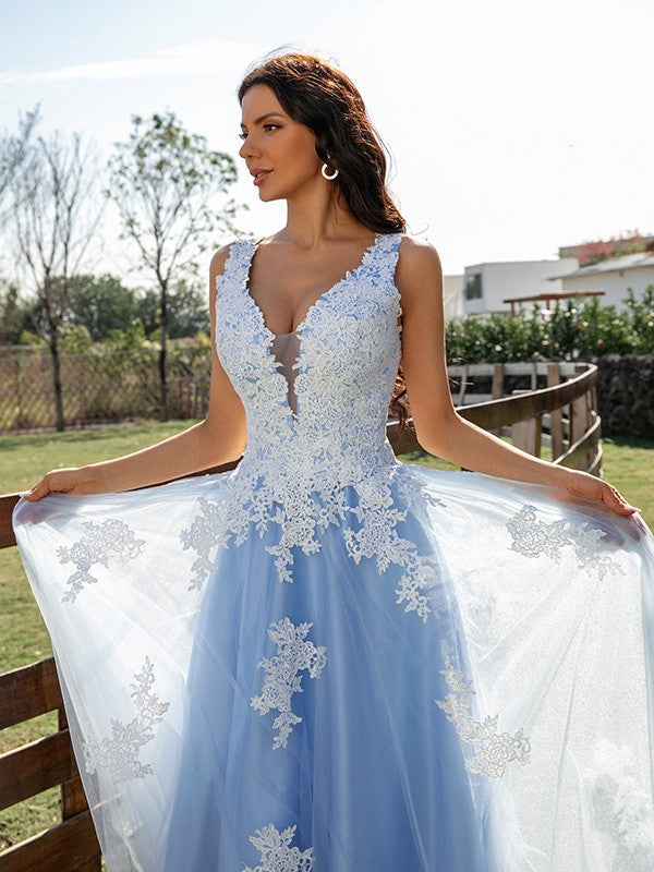 A-Line Tulle Applique V-neck Sleeveless Sweep/Brush Train Dresses